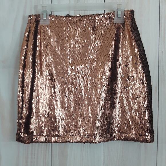 Motel Cherry Tube Sequin Skirt - Picture 3 of 8